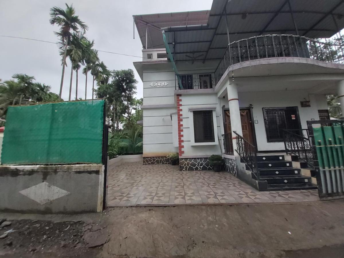 Rane Ambadnya Niwas Lejlighed Nagaon  Eksteriør billede