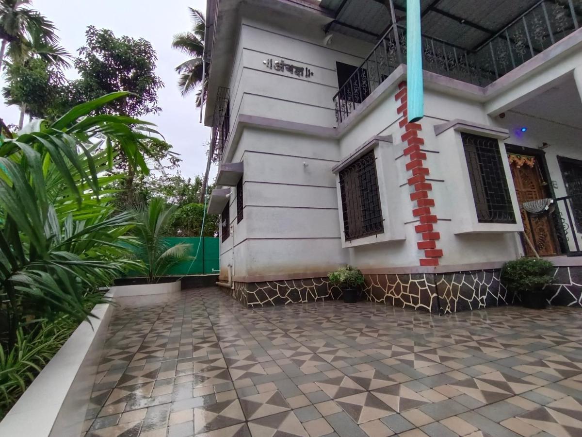 Rane Ambadnya Niwas Lejlighed Nagaon  Eksteriør billede