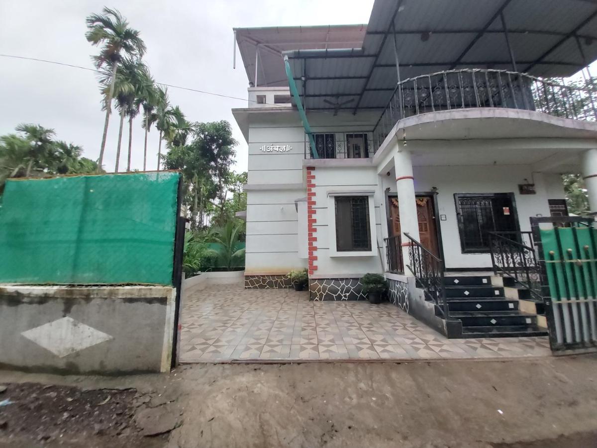 Rane Ambadnya Niwas Lejlighed Nagaon  Eksteriør billede